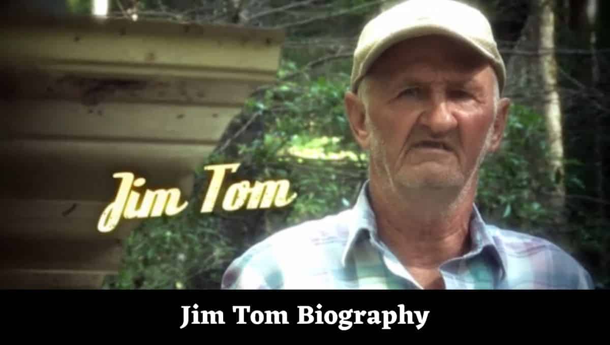 Tom Ford Bio, Early Life, Career, Net Worth and Salary
