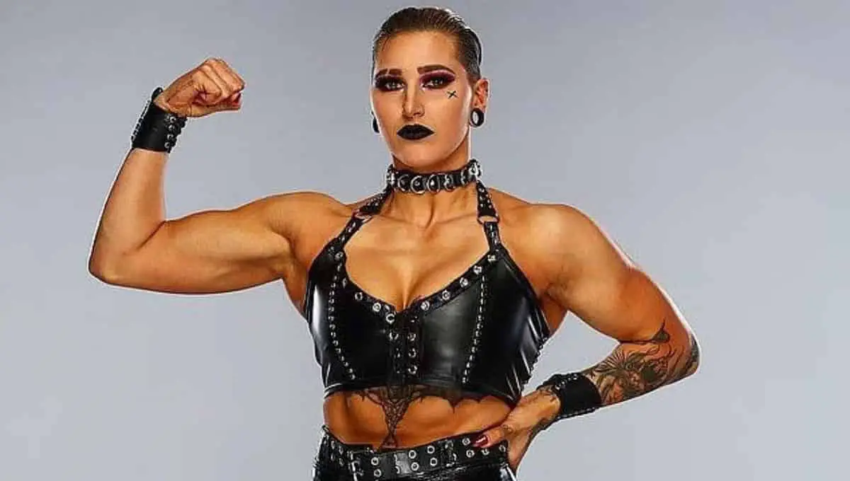 Who Is Rhea Ripley Married To, Wikipedia, Before Wrestling, Parents, Bra Size, Feet